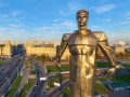 Памятник советскому космонавту Гагарину